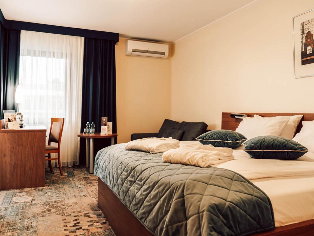 Hotel Mragowo Resort&Spa Bagian luar foto
